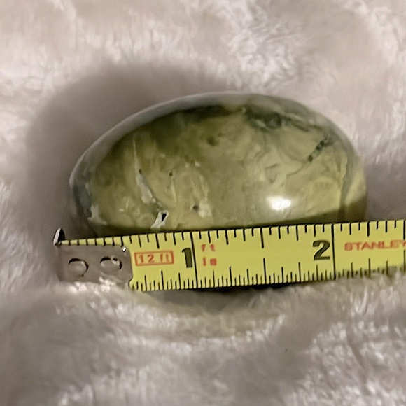 AFRICAN HAND PAINTED DECORATIVE GREEN MARBLE w/SILVER STONE EGG FROM KENYA 🇰🇪 - Picture 7 of 8